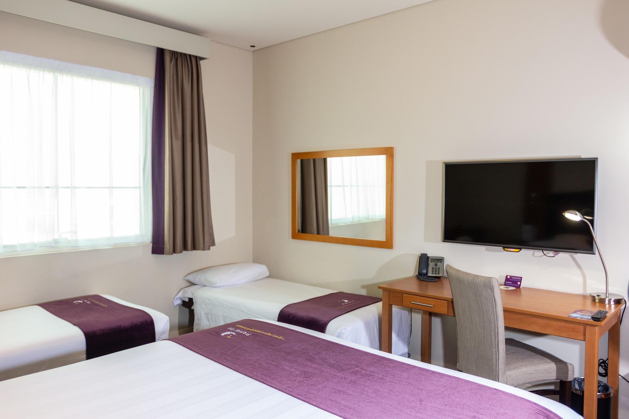 Premier Inn Dubai Silicon Oasis Extérieur photo