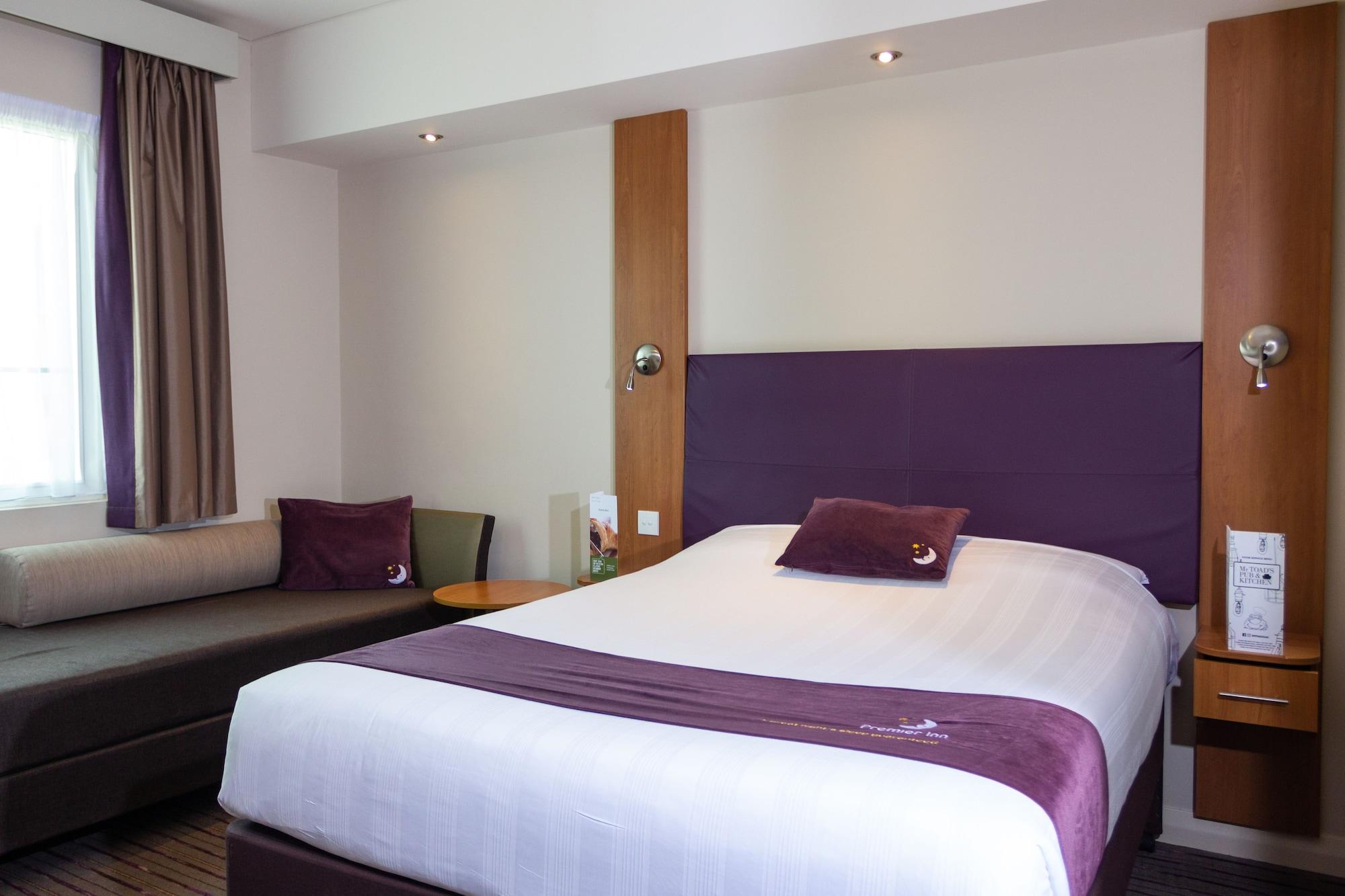 Premier Inn Dubai Silicon Oasis Extérieur photo